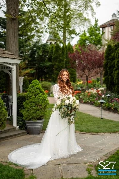 Gallery Image #slidesGrid3