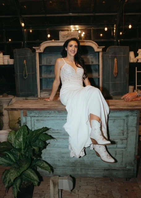 Gallery Image #slidesGrid2